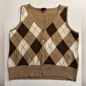 Beautiful vintage merino wool Talbots Argyle sweater vest. Size xl